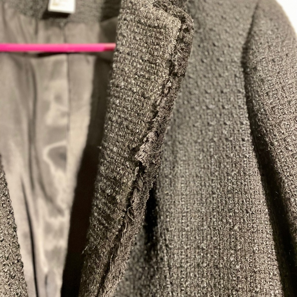 Blazer - Picture 4 of 7